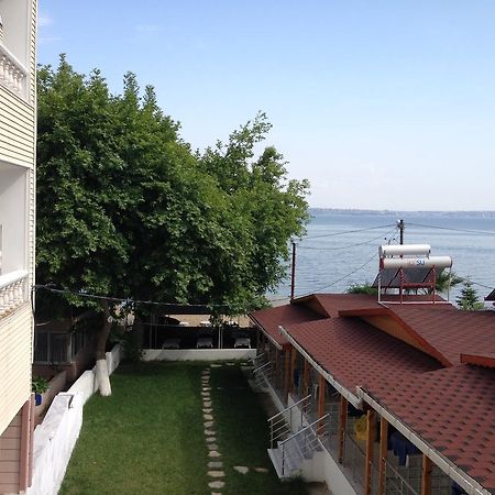 Karsiyaka  Erkin Apart Hotel المظهر الخارجي الصورة