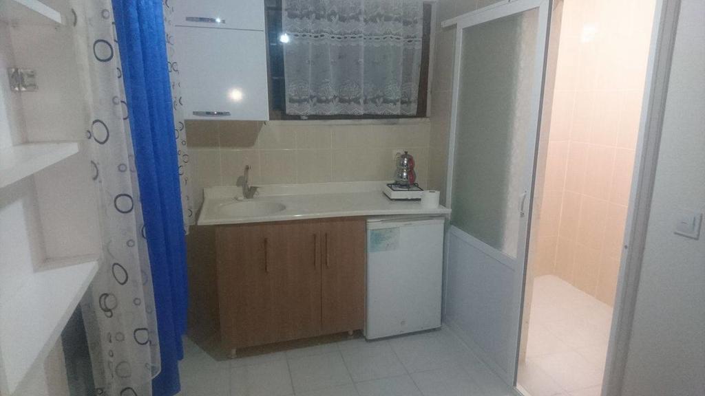 Karsiyaka  Erkin Apart Hotel المظهر الخارجي الصورة